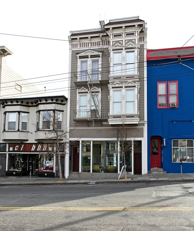 593 Castro St in San Francisco, CA - Foto de edificio - Building Photo