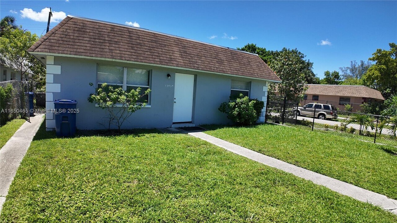 1345 NW 8th Ave in Fort Lauderdale, FL - Building Photo
