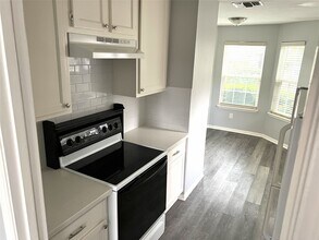 800 Country Pl Dr in Houston, TX - Building Photo - Building Photo