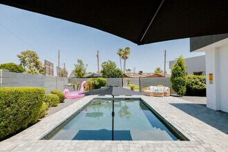 2015 N 80th Pl in Scottsdale, AZ - Building Photo - Building Photo