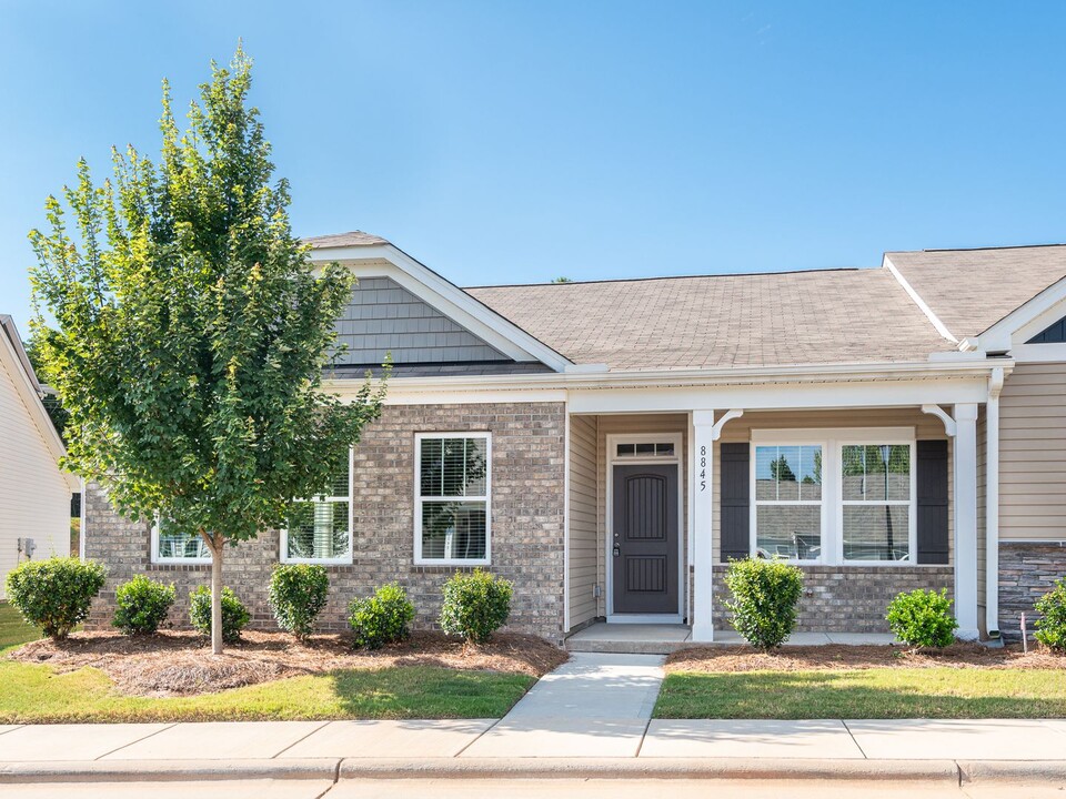 8845 Brakeman Dr in Waxhaw, NC - Building Photo