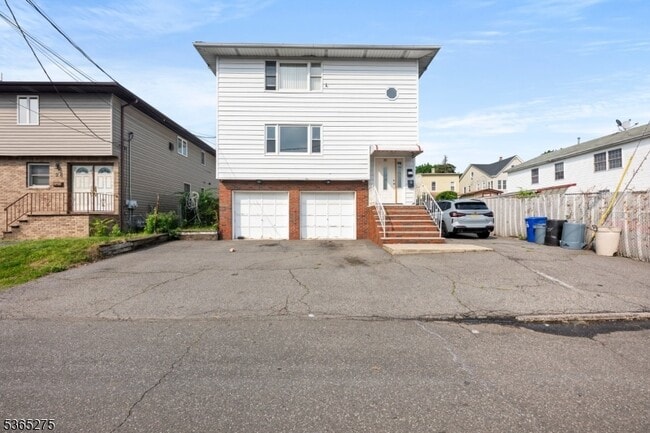 property at 20 Geyer St