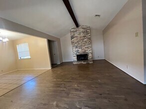 7136 Rimwood in Live Oak, TX - Building Photo - Building Photo
