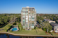 Beau Rivage in Jacksonville, FL - Foto de edificio - Building Photo