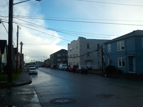 Harvard Apartments in Aberdeen, WA - Foto de edificio - Building Photo