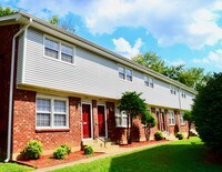 Building Photo - Village Park Apartamentos in Louisville, Kentucky