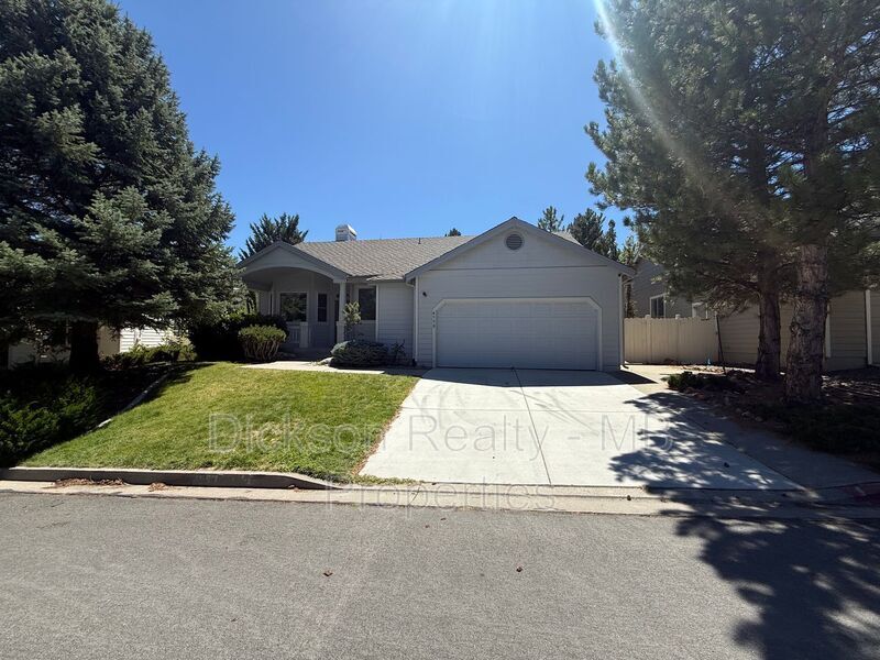 4550 Lynnfield Ct in Reno, NV - Building Photo