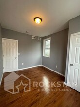300 Lyons Ave in Newark, NJ - Building Photo - Building Photo