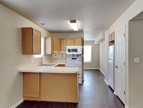 7801 Ash Point Cir in Eagle Mountain, UT - Building Photo - Building Photo