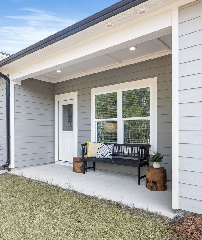 Covey Homes New Hampstead in Savannah, GA - Building Photo - Building Photo