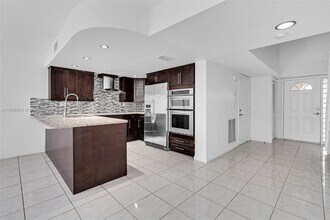 13763 SW 160th St in Miami, FL - Building Photo - Building Photo