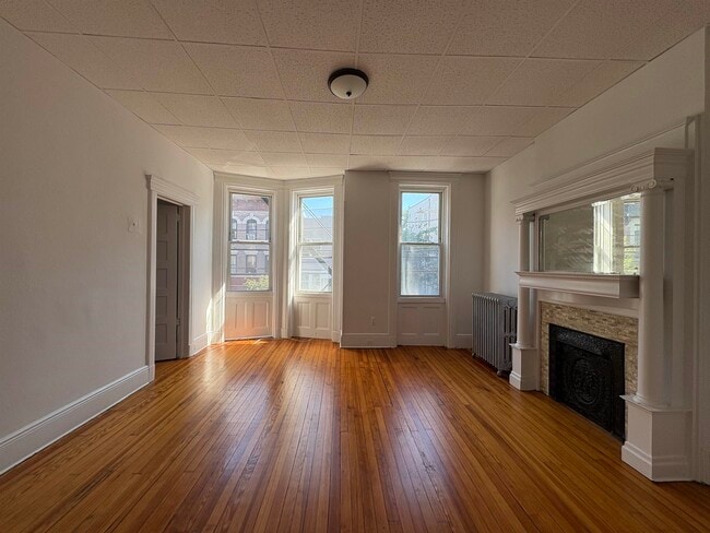 513 Palisade Ave in Jersey City, NJ - Building Photo - Building Photo