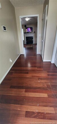 806 Broadmore Dr photo'