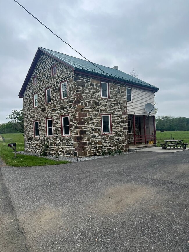 property at 919 Round Hill Rd
