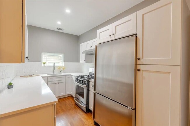 property at 3715 Robinson Ave