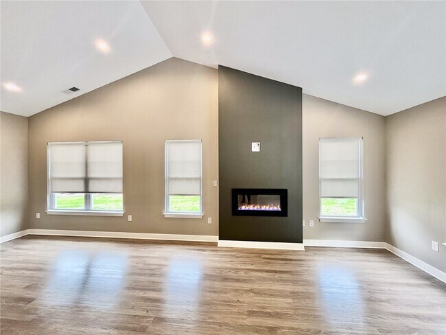 543 Championship Dr in Victor, NY - Building Photo - Building Photo
