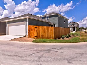 1776 Yaupon Grove Ln in Leander, TX - Building Photo - Building Photo