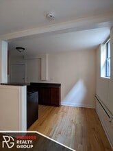 2842 N Orchard St, Unit 37 in Chicago, IL - Building Photo - Building Photo