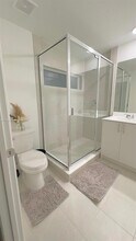 5060 SW 37th St in West Park, FL - Building Photo - Building Photo