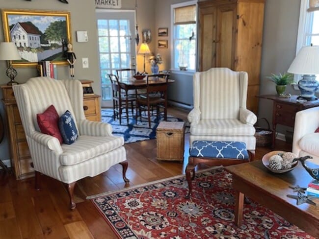 property at 12 Masons Island Rd