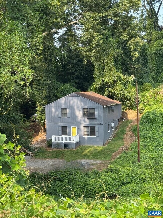 301 Paton St in Charlottesville, VA - Building Photo - Building Photo