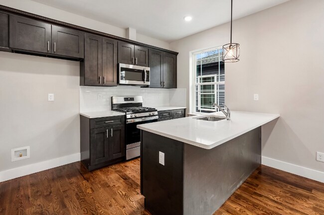 9-11 Marie Pl-Unit -2 in Newark, NJ - Building Photo - Building Photo