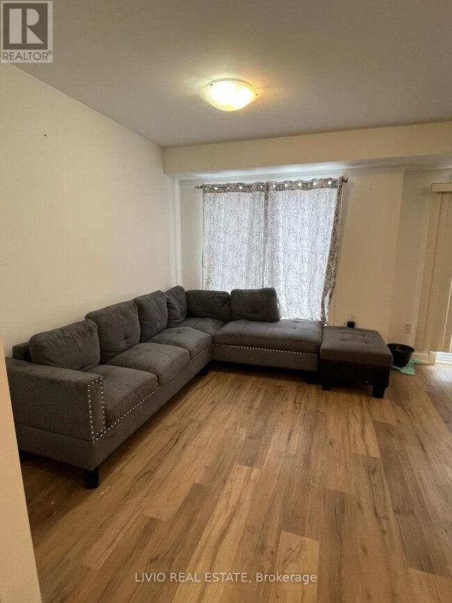 14 Marina Pl in Welland, ON - Building Photo - Building Photo