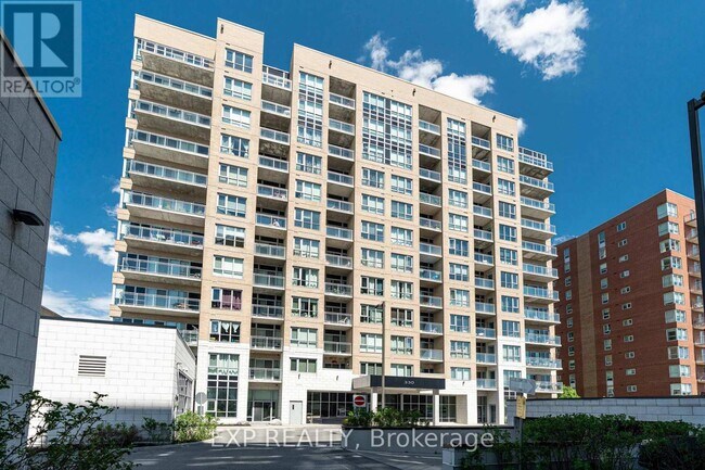 330-330 Titan Private in Ottawa, ON - Building Photo - Building Photo