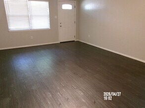 106 N Elk Dr in Cache, OK - Building Photo - Building Photo