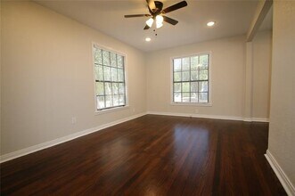 4236 Lisbon St in Fort Worth, TX - Building Photo - Building Photo