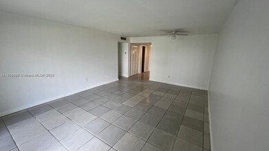 15205 NE 6th Ave in Miami, FL - Building Photo - Building Photo