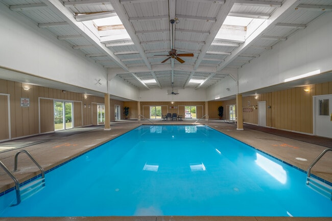 Deer Creek Apartments