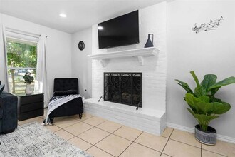 6509 Sunstrip Dr in Austin, TX - Building Photo - Building Photo