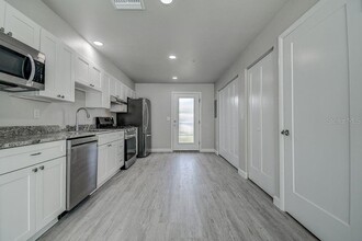 5750 75th Terrace in Pinellas Park, FL - Building Photo - Building Photo