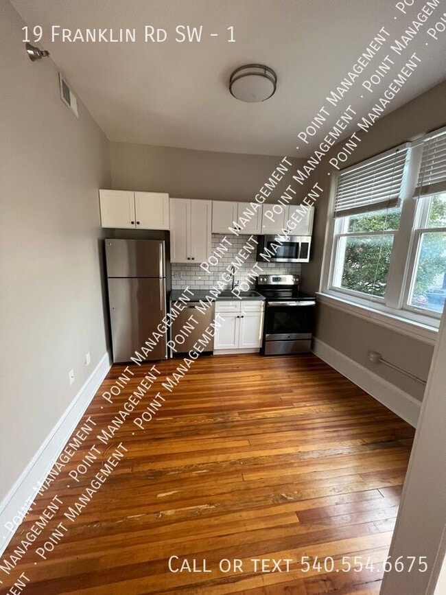 property at 19 Franklin Rd SW