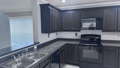 2645 River Ridge Dr in Orlando, FL - Building Photo - Building Photo