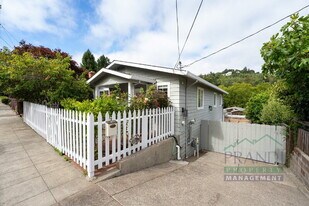 40 Pleasant Ln in San Rafael, CA - Building Photo