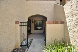 1246 St Tropez Cir in Orlando, FL - Building Photo - Building Photo