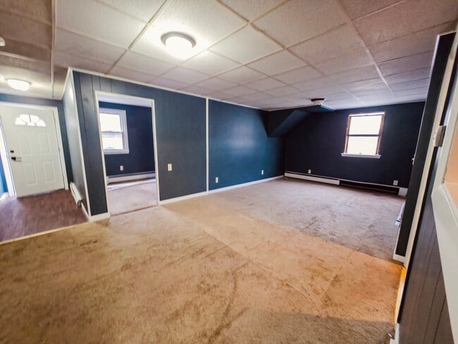 property at 536 N Underwood St