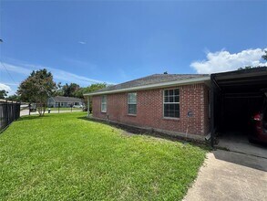 5967 Southgood St in Houston, TX - Building Photo - Building Photo