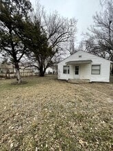 420 S Kessler St in Wichita, KS - Building Photo - Building Photo