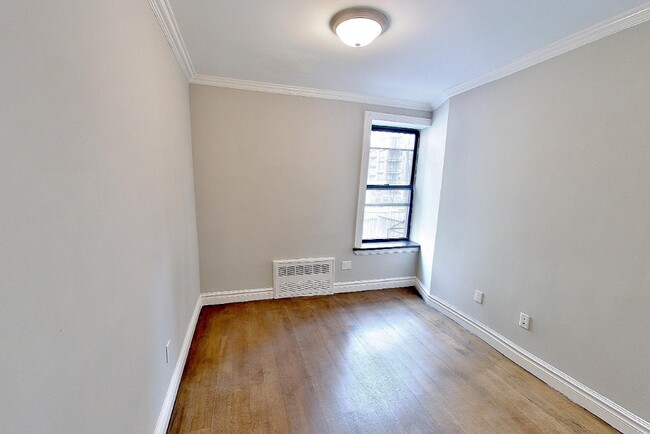 1373 First Avenue in New York, NY - Building Photo - Building Photo