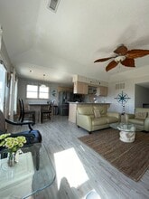 5104 W Cleek Ct in Nags Head, NC - Building Photo - Building Photo