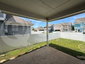 10301 Waterbury Dr in Providence Village, TX - Building Photo - Building Photo