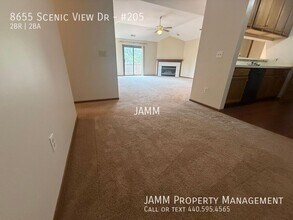 8655 Scenicview Dr in Broadview Heights, OH - Building Photo - Building Photo