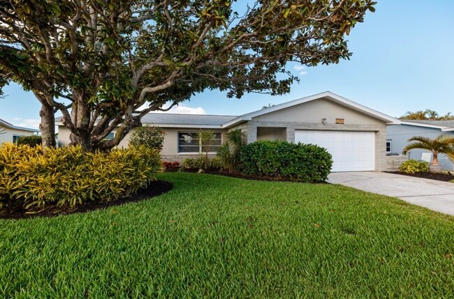 property at 12993 89th Ave