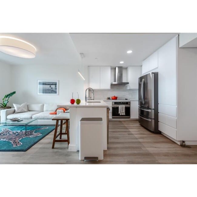 property at 1723 SW 23rd St