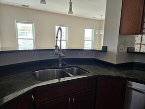1618 W Blackhawk St in Chicago, IL - Building Photo - Building Photo