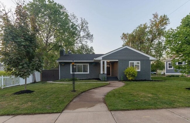 property at 615 Vine St