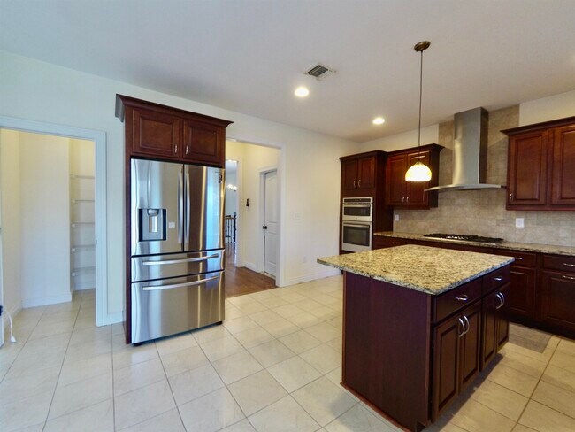 property at 25 Jacob's Landing Way